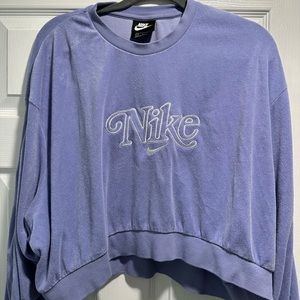 NEW Nike Retro Femme Cropped Crew Sweatshirt Lilac